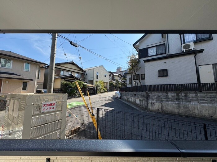 物件内観写真19　(室内からの展望)