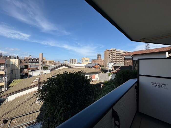 物件内観写真20　(室内からの展望)