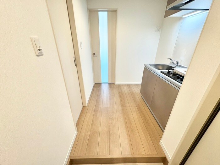 物件内観写真21　(廊下)