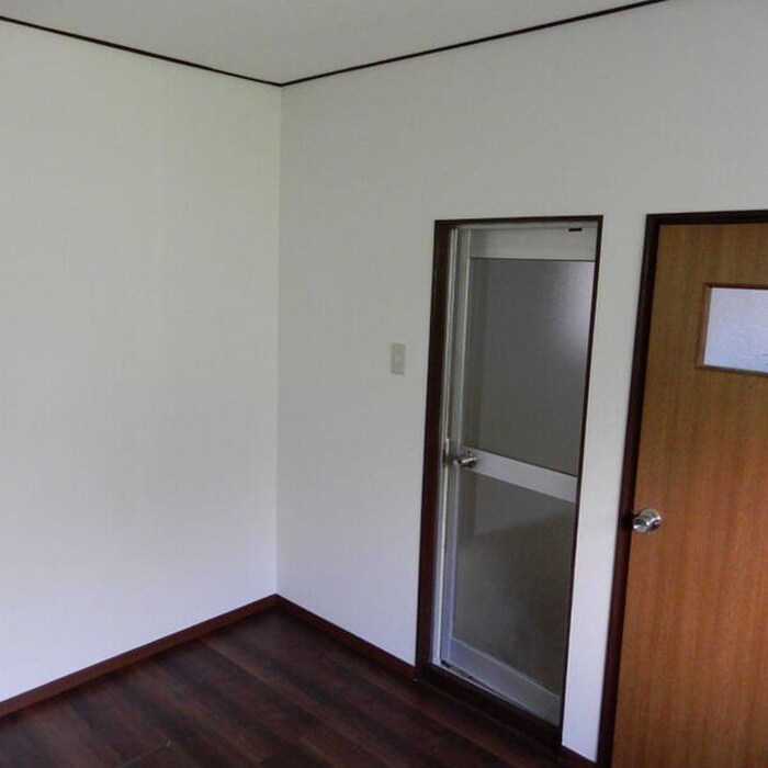 物件内観写真18　(居室)