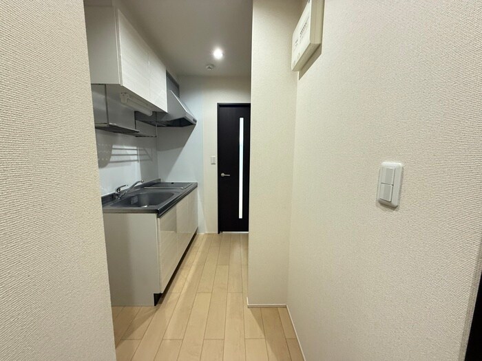 物件内観写真18　(廊下)