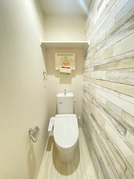 物件内観写真11　(トイレ)