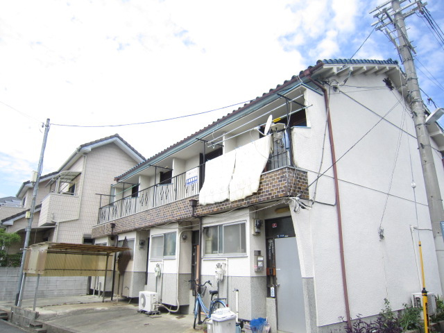 緑が丘２階建貸家(南棟)