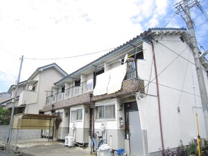 緑が丘２階建貸家(南棟)外観写真