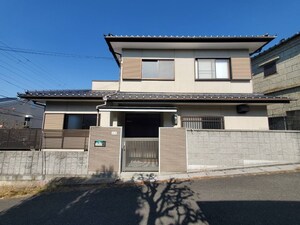 深草大亀谷万帖敷町戸建外観写真