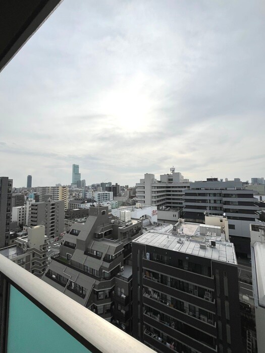 物件内観写真22　(室内からの展望)