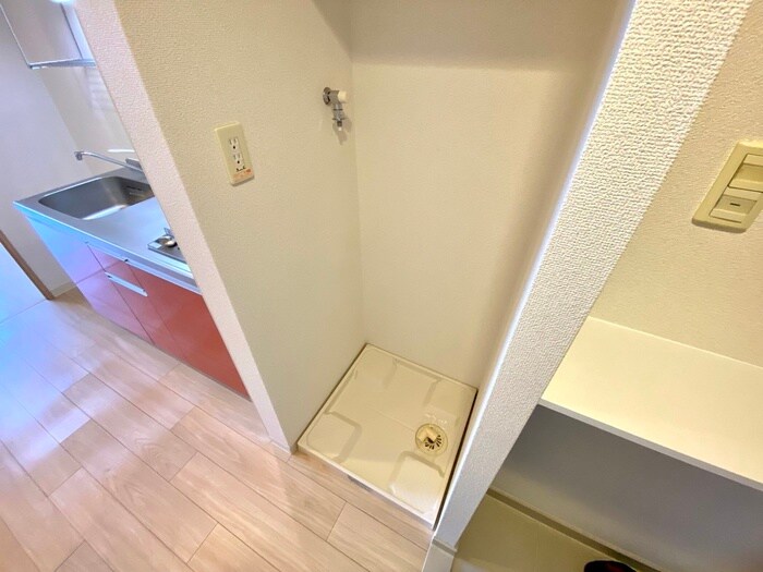 物件内観写真17　(洗濯機置場)