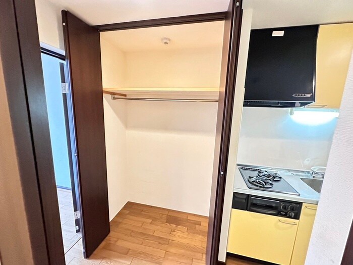 物件内観写真14　(収納)