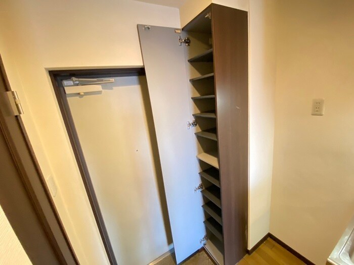 物件内観写真17　(靴箱)