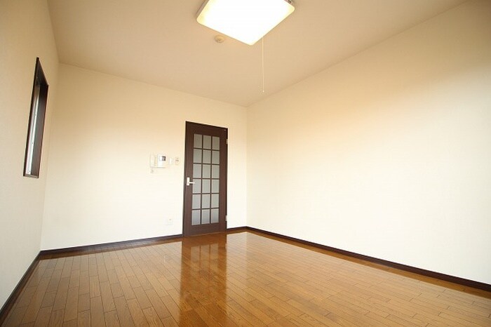 物件内観写真18　(居室)