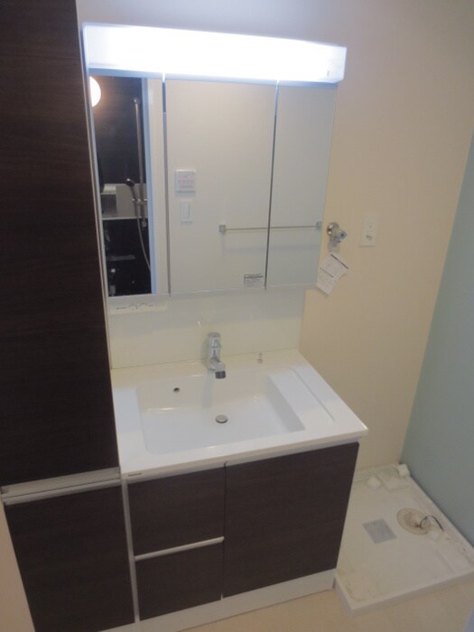 物件内観写真12　(洗面)