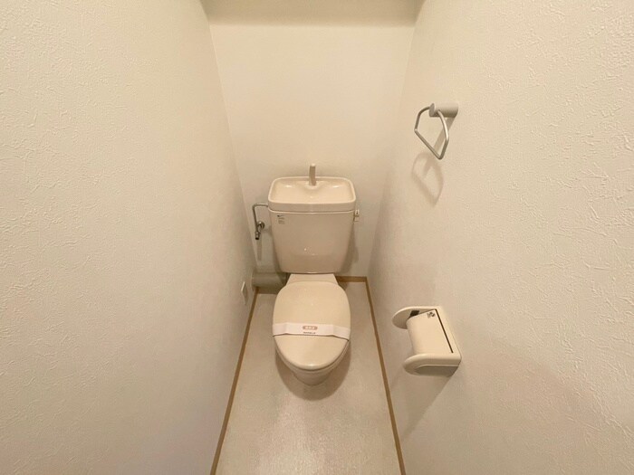 物件内観写真12　(トイレ)