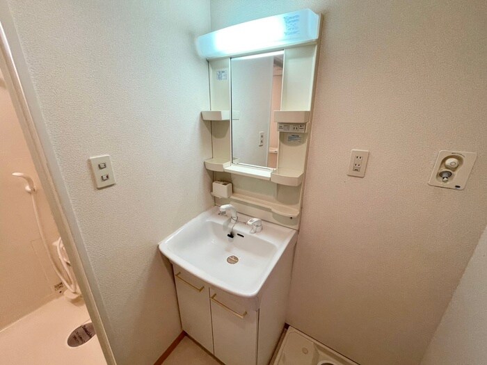 物件内観写真13　(洗面)