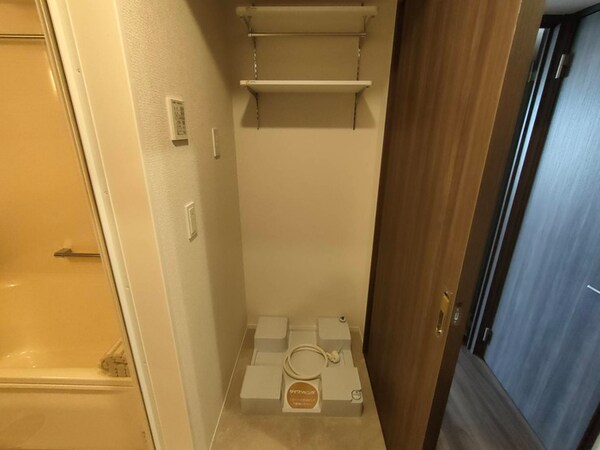 洗濯機置場