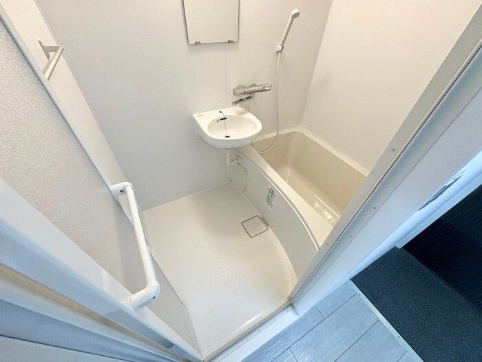 物件内観写真10　(バス／シャワールーム等)