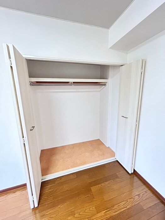 物件内観写真13　(収納)