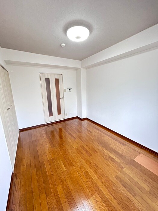 物件内観写真21　(居室)