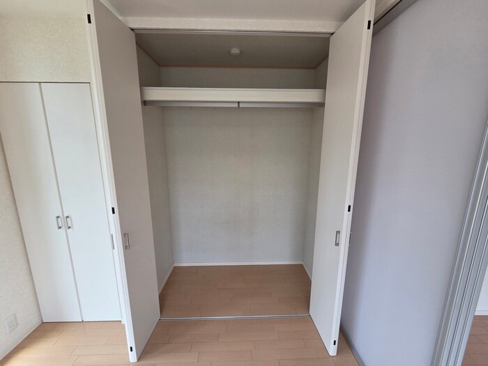 物件内観写真10　(収納)
