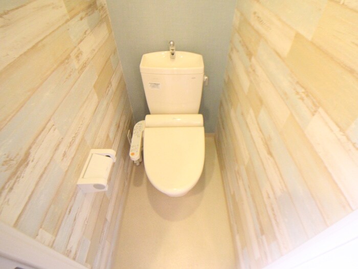 物件内観写真12　(トイレ)