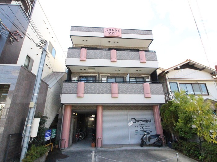 物件外観写真4　(外観写真)