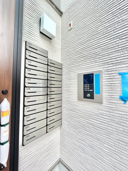 物件外観写真4　(建物設備)