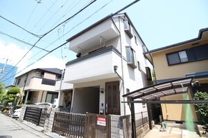 賃貸一戸建住宅外観写真