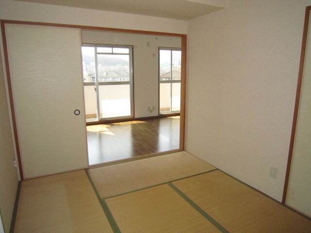 物件内観写真11　(内観写真)