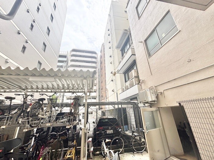 物件内観写真15　(室内からの展望)