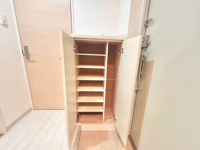 物件内観写真20　(靴箱)