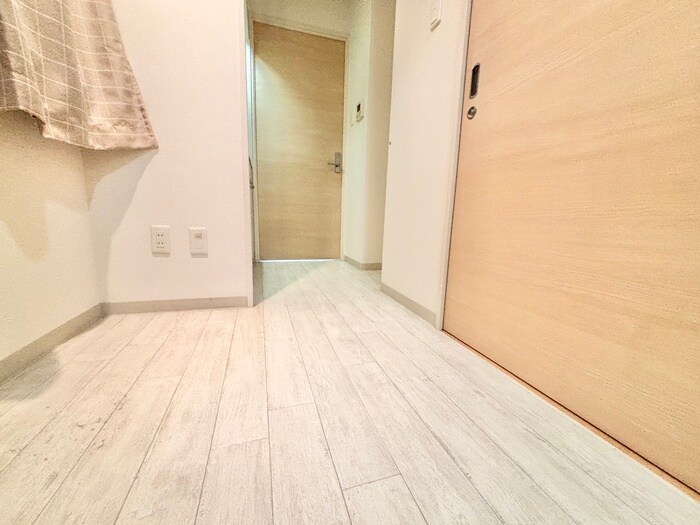 物件内観写真21　(廊下)