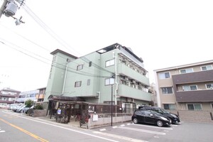 メゾン北花田外観写真