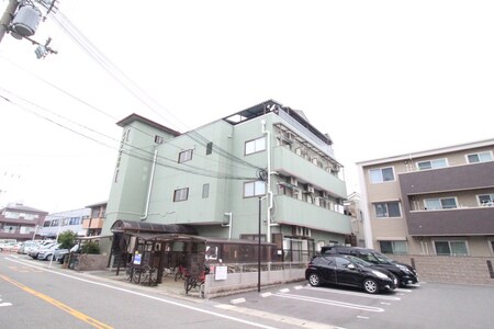 メゾン北花田外観写真