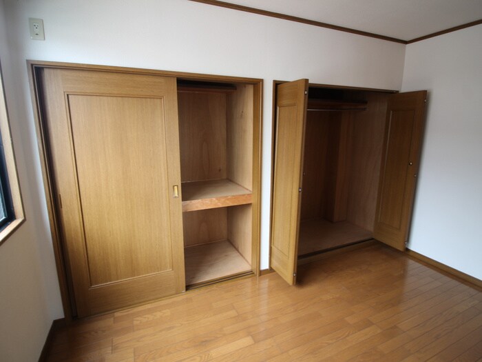 物件内観写真10　(収納)
