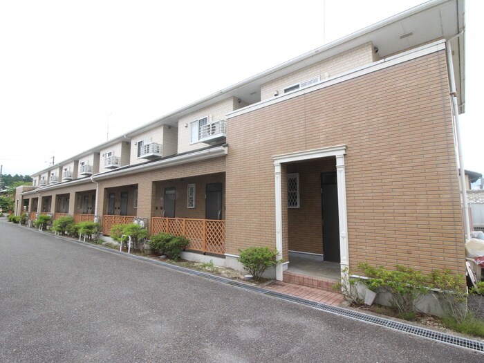 物件外観写真5　(外観写真)