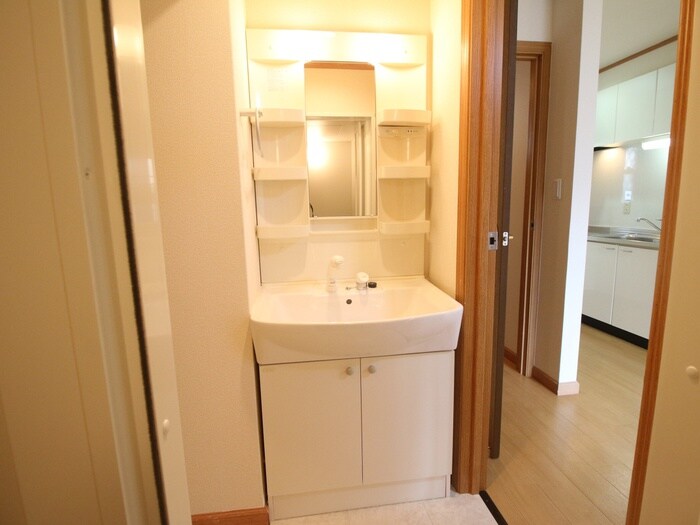 物件内観写真11　(洗面)