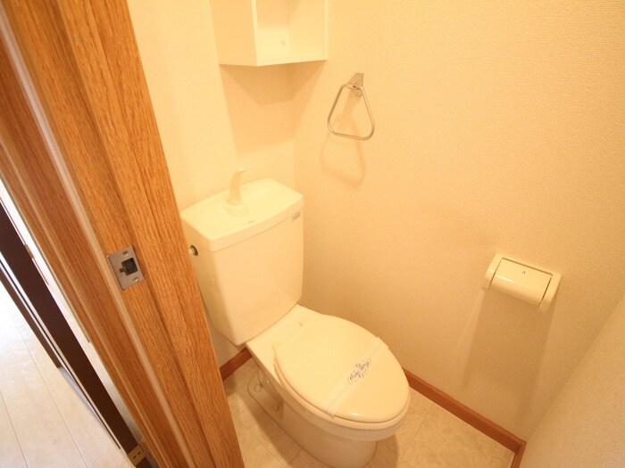 物件内観写真13　(トイレ)