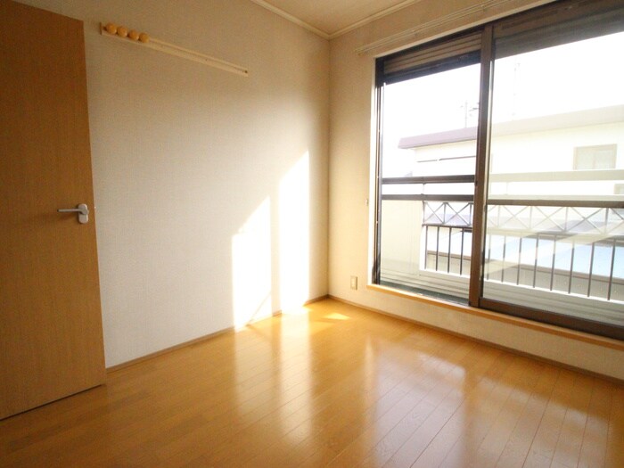 物件内観写真12　(居室)