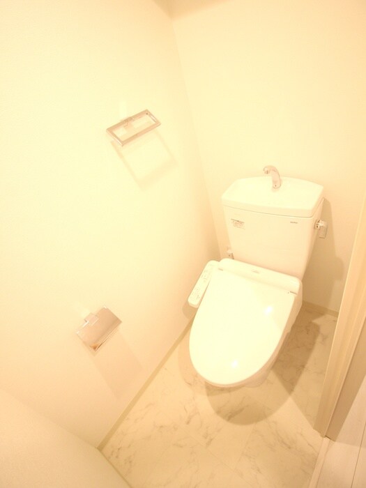 物件内観写真10　(トイレ)