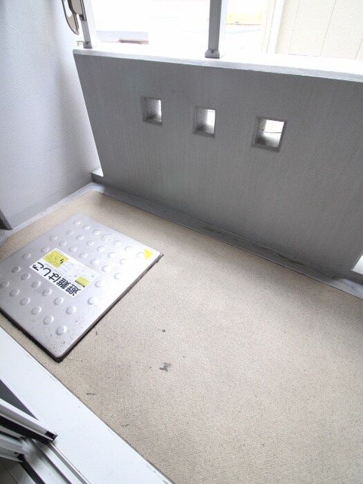 物件内観写真18　(ベランダ・バルコニー)