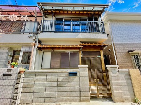 本町3丁目テラスハウス外観写真