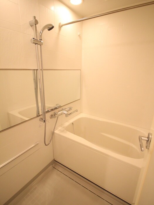 物件内観写真8　(バス／シャワールーム等)