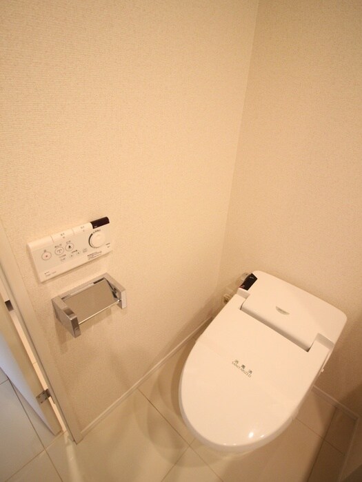 物件内観写真11　(トイレ)