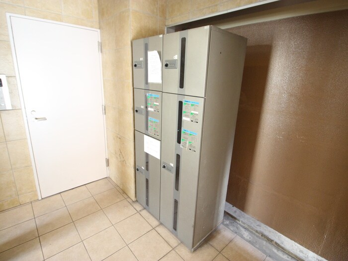 物件外観写真4　(建物設備)