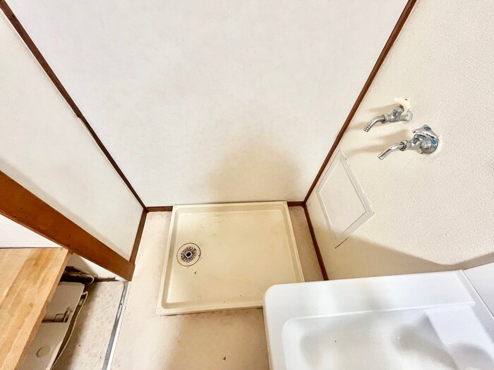 物件内観写真20　(洗濯機置場)