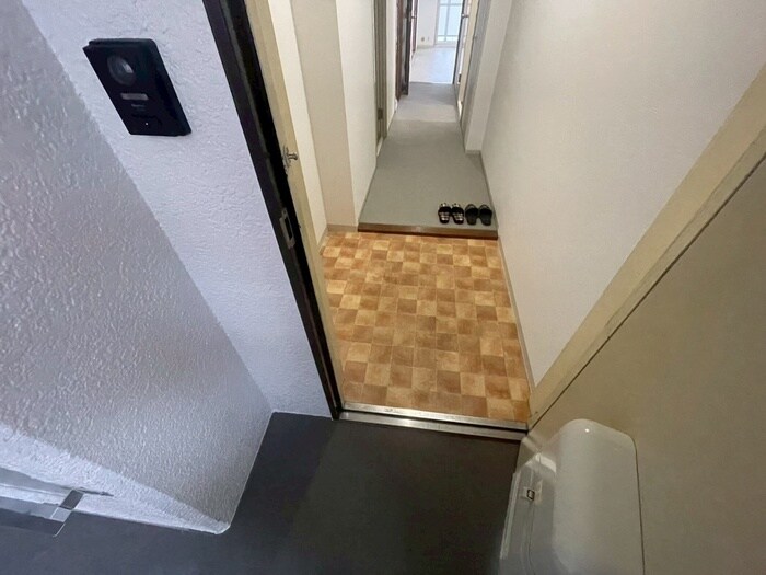 物件内観写真19　(玄関)