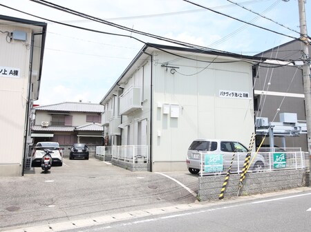 ﾊﾟﾅｳﾞｨﾗ池の上外観写真