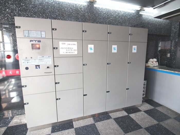 物件外観写真4　(建物設備)