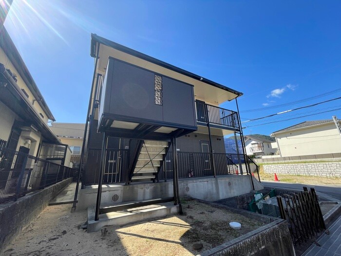 物件外観写真2　(外観写真)