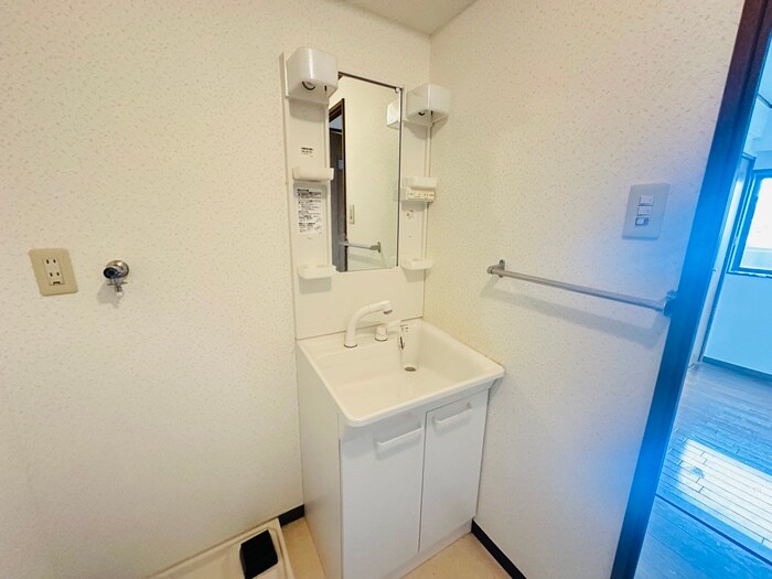 物件内観写真10　(洗面)