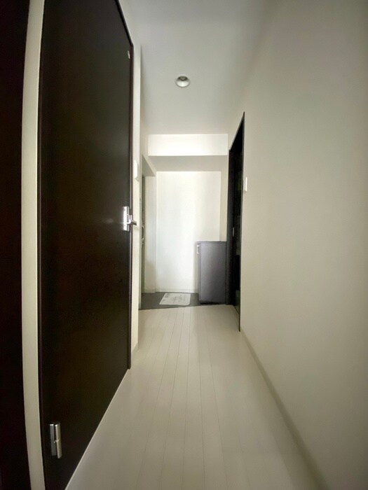 物件内観写真13　(廊下)